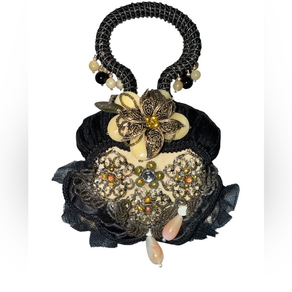 Mary Frances Vintage Beaded Floral Embellished Purse Handbag Black white - Picture 1 of 7